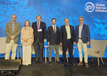 Presidente de SalmonChile participa en seminario internacional “Blue Horizons”