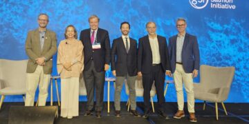 Presidente de SalmonChile participa en seminario internacional “Blue Horizons”