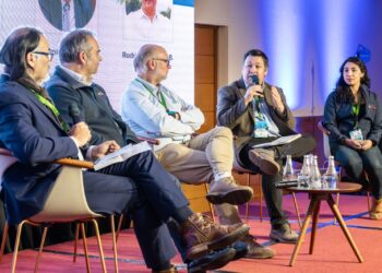 SalmonChile participó en segunda versión de seminario “Los Lagos: Potencia Alimentaria”