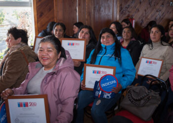 INDESPA y FOSIS certifican a 130 mujeres emprendedoras de Chiloé fortaleciendo la economía local